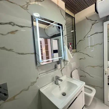 Appartement Esto's Near Tirana Airport 1 - Self Checkin -netflix - Free Parking