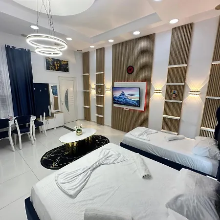Esto's Near Tirana Airport 1 - Self Checkin -netflix - Free Parking Appartement