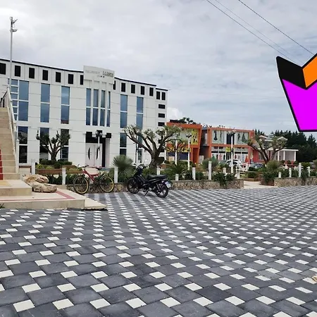 Appartement Esto's Near Tirana Airport 1 - Self Checkin -netflix - Free Parking Valjiosi