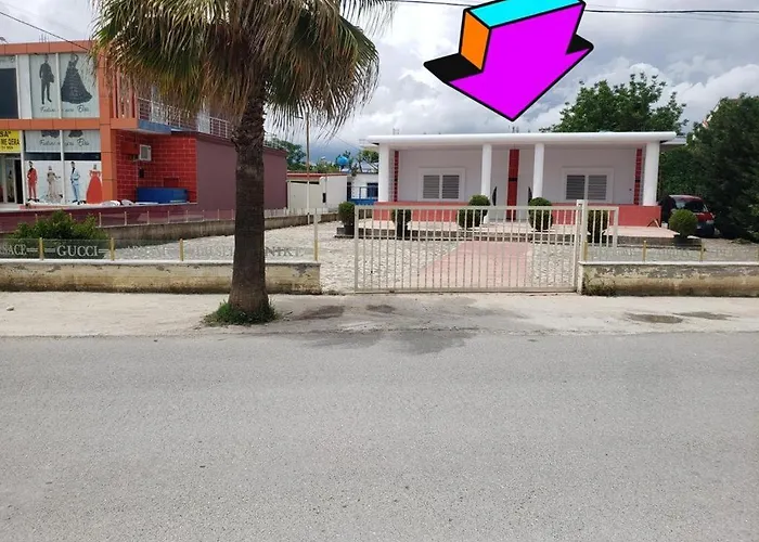 Esto's Near Tirana Airport 1 - Self Checkin -netflix - Free Parking Apartament Valjiosi